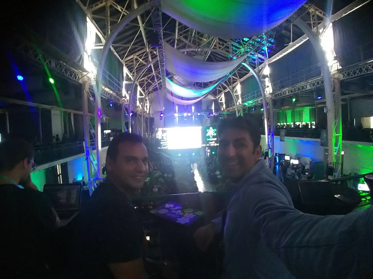 YakRef's tweet image. #QBReactiveConf