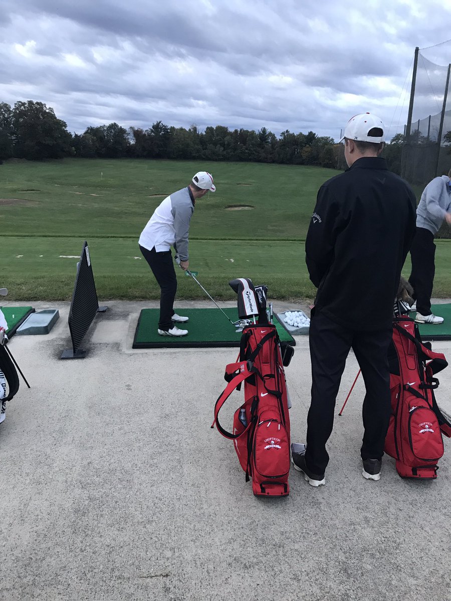 Beckner_THS's tweet photo. Boys are warming up for their final round at states! https://t.co/scMR0wxh2A