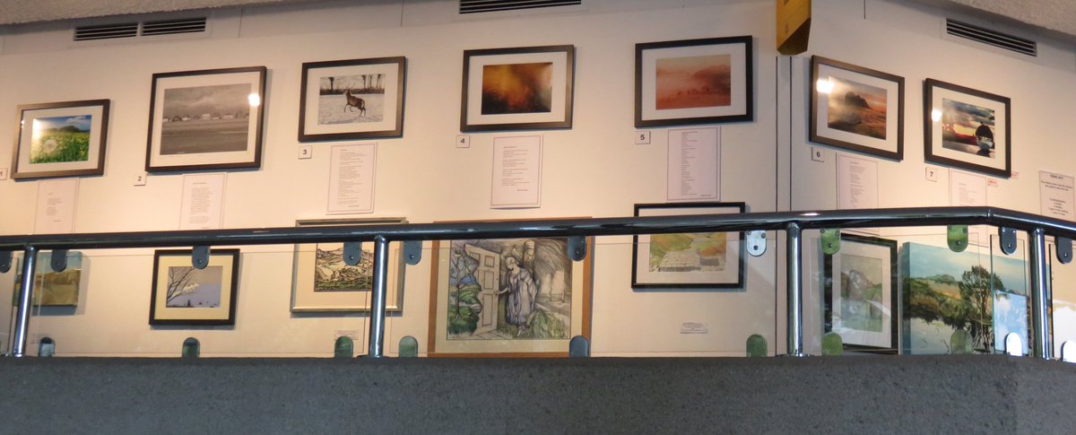 CobbinSteve1's tweet photo. @JoMortimerArt Good oh.. off to have a look tomorrow then!!! #trios2017 #art #photography #poetry #painting https://t.co/wEstSJtac6