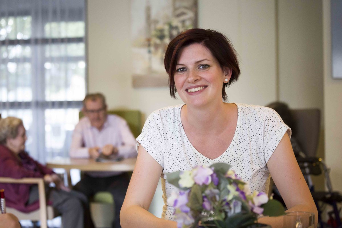 Zuyderland's tweet photo. Deze week in #hetgevoelvan spreken we onze verzorgende Daniëlle Kusters in zorgcentrum de Lemborgh » https://t.co/wc9rfRwENg https://t.co/EjReoidxko