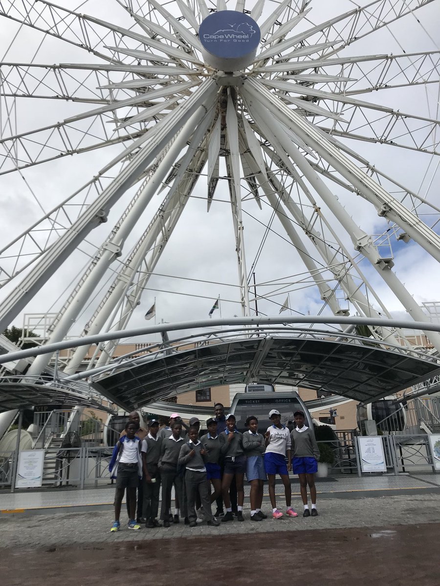 Charldutoit37's tweet photo. A huge thank you to @Laureus_sa @CapeWheel for hosting @LivingLegendsSA today! #Sportforgood #Turnforgood https://t.co/33sb5SZi3J