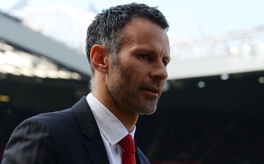 coolnotesix's tweet photo. Ryan Giggs interest managing Everton or Leicester. Your guest? 🤔

#WEAREUNITEDID
#YOUC1000ISOTONIC
#UNITEDINDONESIA https://t.co/rL9opIn50o