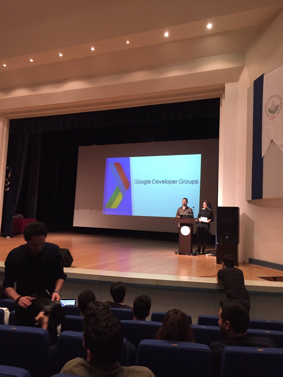 gdgbolu's tweet photo. Başlıyoruz 👨🏻‍💻#dfest17 https://t.co/O0J8cEx4ZT