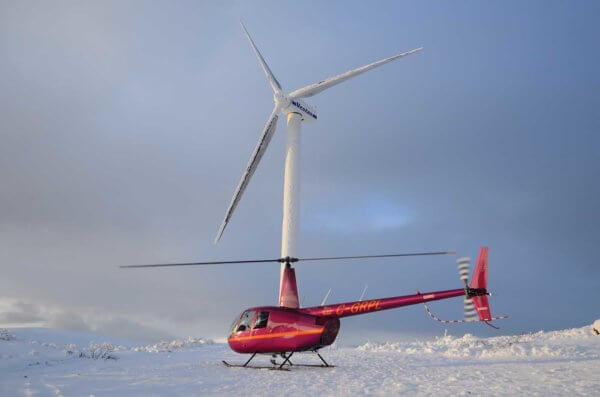 verticalmag's tweet photo. Wind farms present opportunities for helicopters, but also some aviation safety issues: https://t.co/Wgcsr3Fqjb https://t.co/K2S1QX3O50