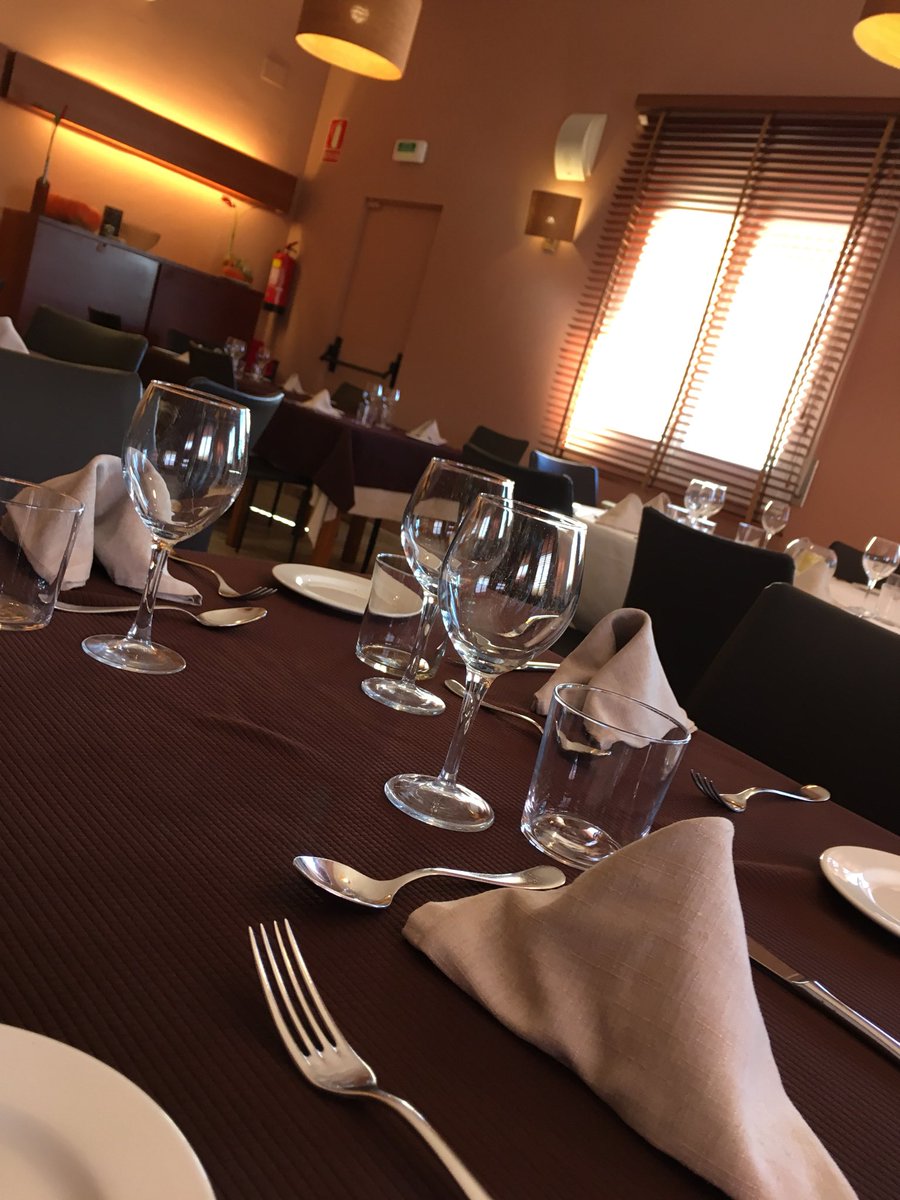 CellerdelHereu's tweet photo. Menu dia Restaurant Pas de l’Ase (Garcia) #Riberad’ebre : plats fets amb productes frescos d proximitat. Gràcies Marc Gaixet #cuinademercat https://t.co/ilxraySX3Y