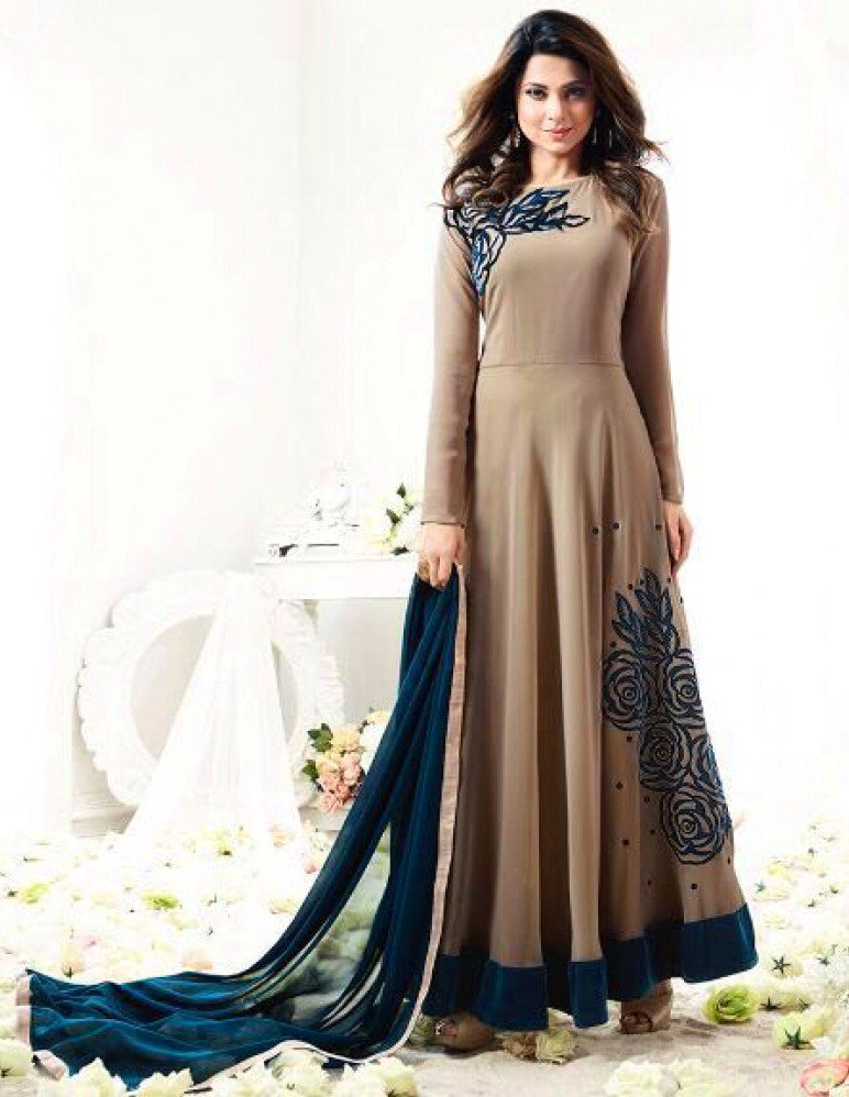 shimorocom's tweet photo. Floor Length Anarkali
Shop Now: https://t.co/UsIFaaSFd2
International shipping available
#floralsalwar #salwar #anarkalisalwar https://t.co/cQHFzdq4YH