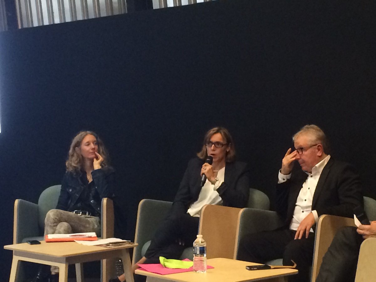 resopaca's tweet photo. #serbotel2017 en ce moment, conférence de Marie Morcel, directrice générale RESO France en compagnie de Bernard Boutboul (Gira Conseil) https://t.co/1V9WByTHEs