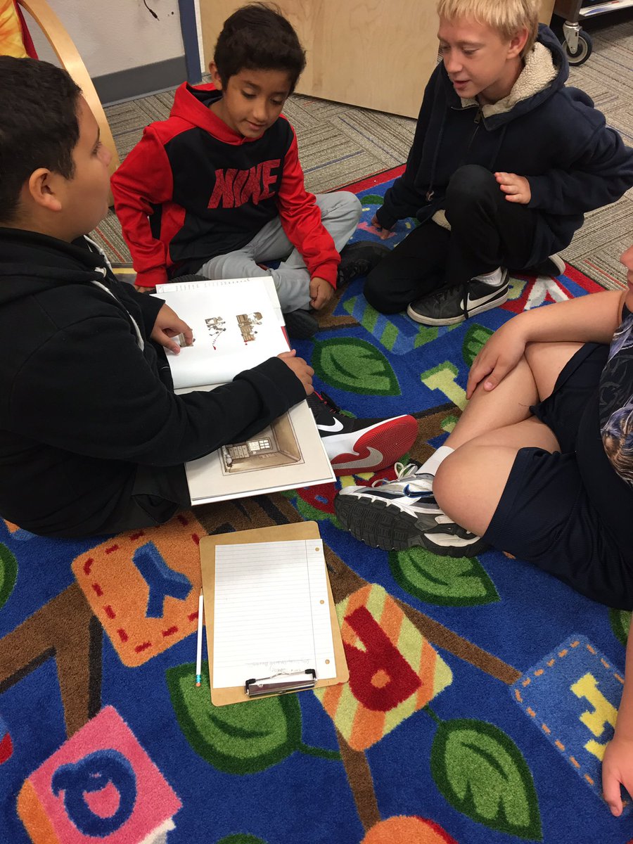 MandyCurley's tweet photo. Ss creating #dialogue using wordless books! @TempleISD #creativityrunningwild #kidwriters https://t.co/SSzm3KagKA