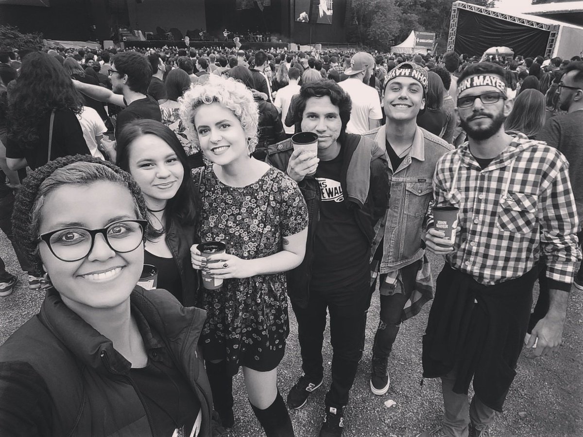 Matheus_bht's tweet photo. O show já estava louco e com essa galera ainda.. MDS
#johnmayerCTBA https://t.co/vReOiEvFu2