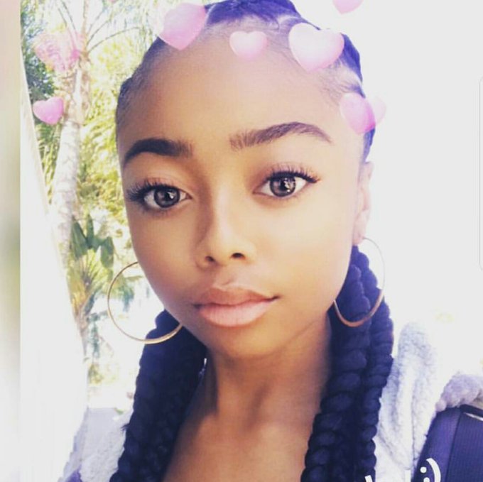 Skai_Rihanna's tweet photo. #SelfieQueen https://t.co/BBYqnQaTX1
