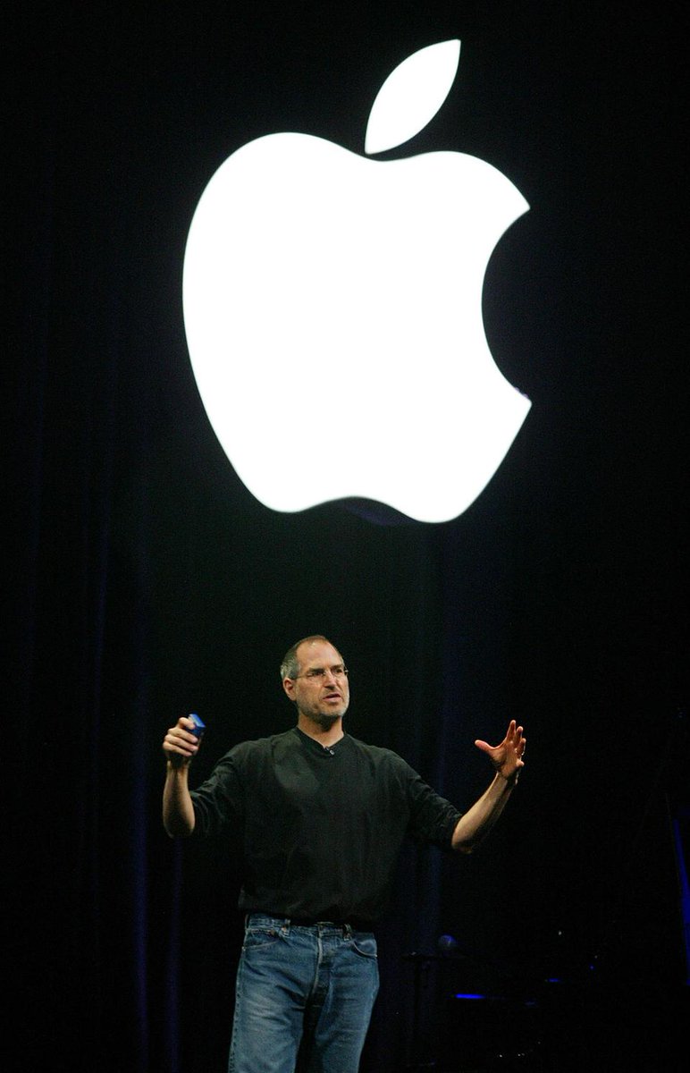 AlaryTech's tweet photo. Read how the #iPod transformed Apple from a PC company with 5% market share, into a tech giant: https://t.co/CSvLSJpy6P #durham https://t.co/woHICrRQ4D