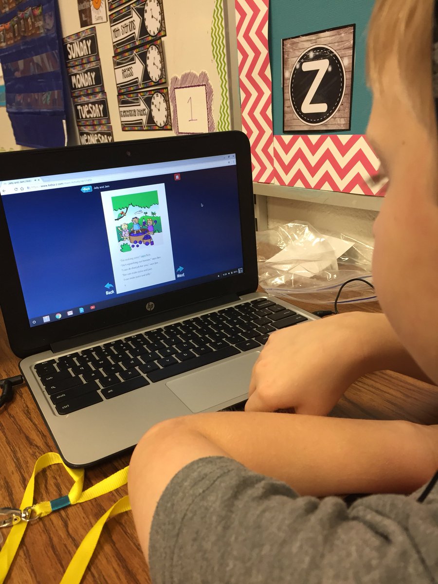 Guided reading stations <a href="/SedgeGardenES/">Sedge Garden Elementary</a> #wsfcscv #StudentsAreTheHeartOfWhatWeDo #studentcentered