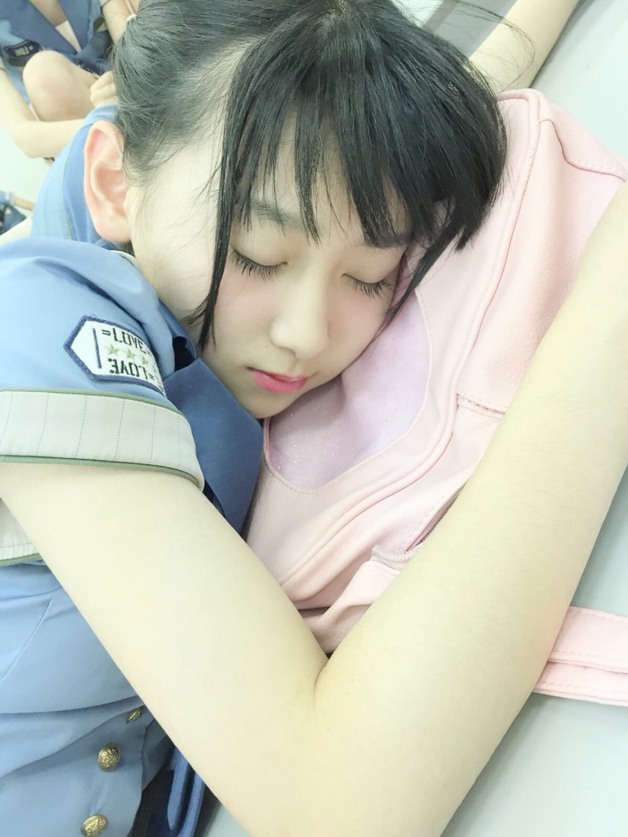 noguchi_iori's tweet photo. 今日のおねむ きあらたん💭

いっっぱいお菓子買ってあげるからね☺️☺️☺️☺️💕(親目線)

#イコラブ #齋藤樹愛羅 https://t.co/DJMXLyCuGd