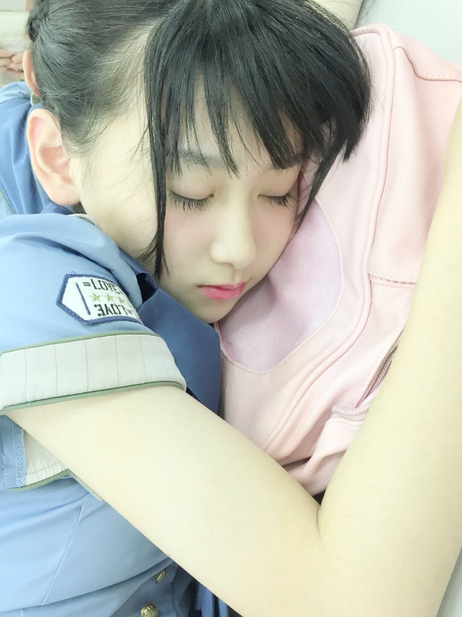 noguchi_iori's tweet photo. 今日のおねむ きあらたん💭

いっっぱいお菓子買ってあげるからね☺️☺️☺️☺️💕(親目線)

#イコラブ #齋藤樹愛羅 https://t.co/DJMXLyCuGd