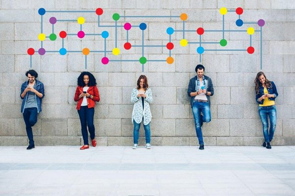 ContraCancerEs's tweet photo. ¿Estás buscando a alguien que se sienta como tú, que esté pasando por  una situación parecida a la tuya?  https://t.co/L94tlFszw6 https://t.co/ElX8Eu4XTd