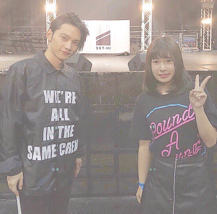 coco_mado0630's tweet photo. RAGツアー 香港 🐷🇭🇰（取り急ぎ）
久しぶりのSKY-HI楽しかった〜！！
日高氏ほんとに顔きれすぎて
横に並んだらダメなやつ🙅‍♂️ https://t.co/gEGmqbEC4M