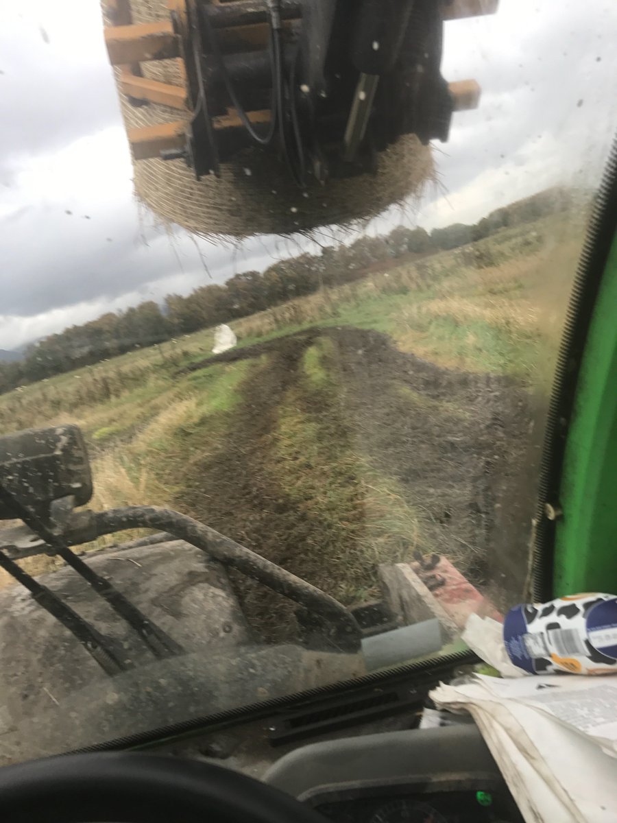 lcc93's tweet photo. Mud mud mud 🙄😡 https://t.co/nNf02PYAFA
