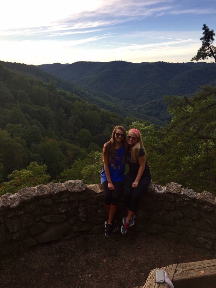 TorTray's tweet photo. wishing u the happiest of bdays @kayydubzz !!! can't believe ur twenty fun😛 love u sm!!❤️💘 https://t.co/QpjTTngK5h
