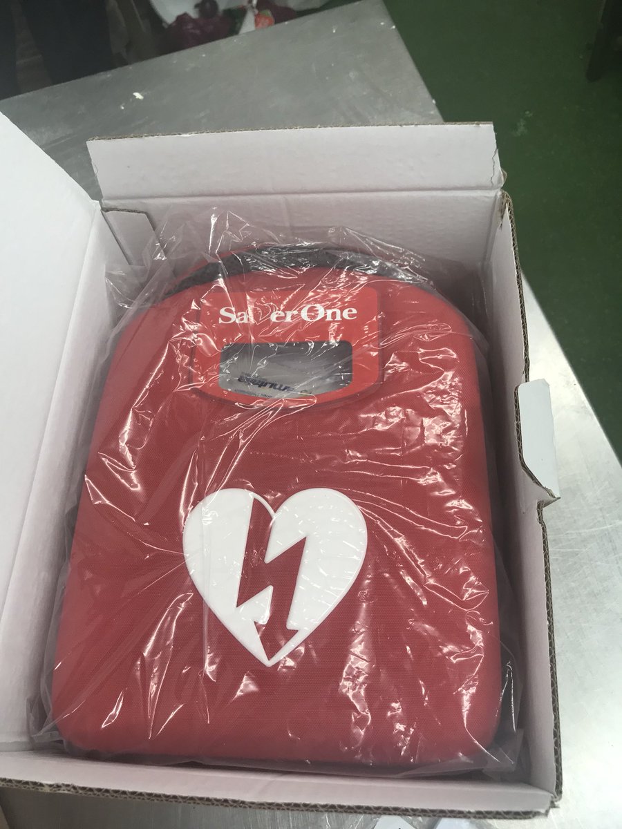 FirstAidDefibs's tweet image. Dropped off another Defibrillator with a happy customer #DoncasterIsGreat #Yorkshire #barnsley #Rotherham #leeds #hull #york #kprc2 #FlockBN