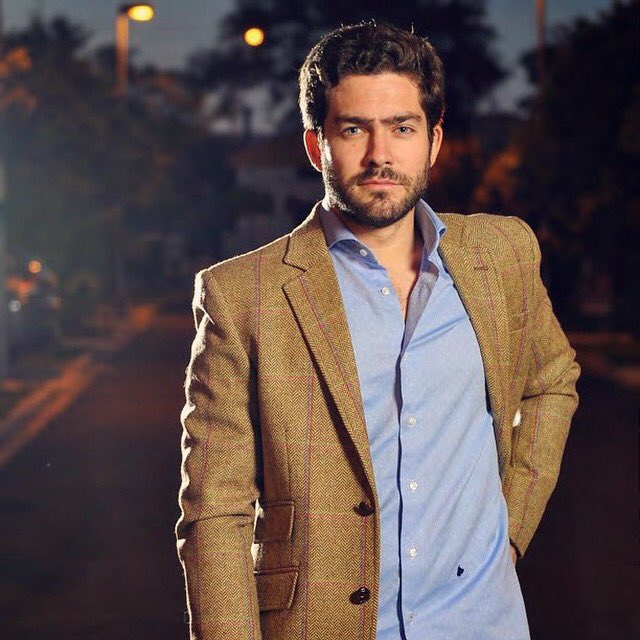 shalpmoda's tweet photo. Americana cuadros
https://t.co/7uS2nlPNA3
#moda #style #fashion #dapper #preppy #menswear #menstyle #menwithclass #shalpers #shalp https://t.co/6k8uqeFk1O