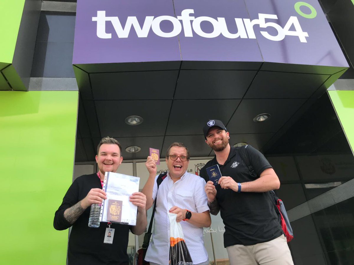 jasonantonyking's tweet photo. Today has been huge submitting visa paperwork... Within 10 days we should be sorted🤞 #7monthsinthemaking https://t.co/6eXCbp6D4c