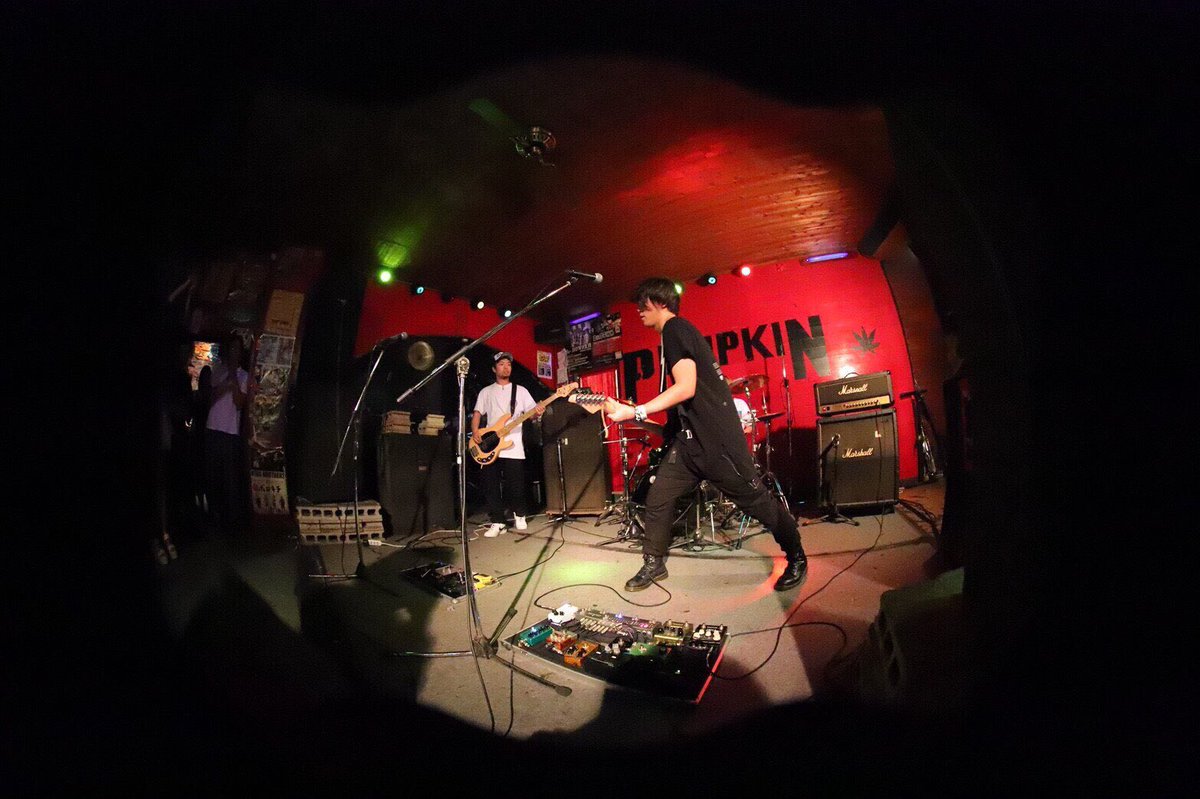 square_nkym's tweet photo. 昨日のトッキーさん企画 台風の中お越しくださりありがとうございました！！

次回のライブは未定です。 https://t.co/1PMzsXHb6F