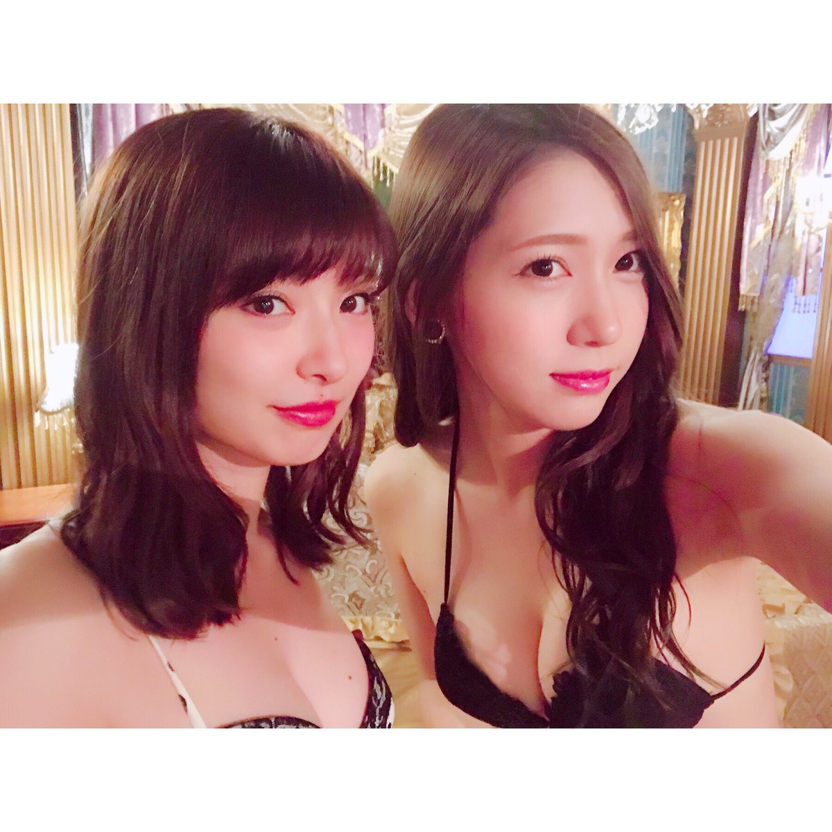 谷間がセクシー過ぎる茂木忍の水着画像