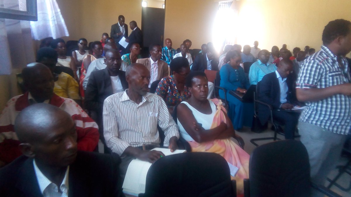 Kanyamupira's tweet photo. Now:Min.of State @RwandaAgri @F_nsengiyumva officially launching #CassavaWeek @RuhangoDistrict in partnership w @FAORwanda @RwandaAgriBoard https://t.co/zRaQRcL9Y7