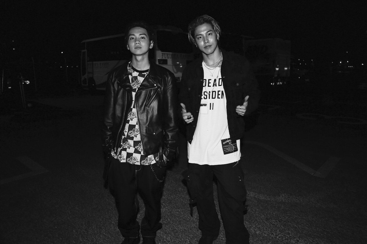 therampagefext's tweet photo. MV撮影恒例のジャケット交換ショット。

見てネ。
↓
https://t.co/BTawGoxnzR

RIKU

#北人
#ジャケット交換
#まだ暑かったな https://t.co/FfuvRVftgO