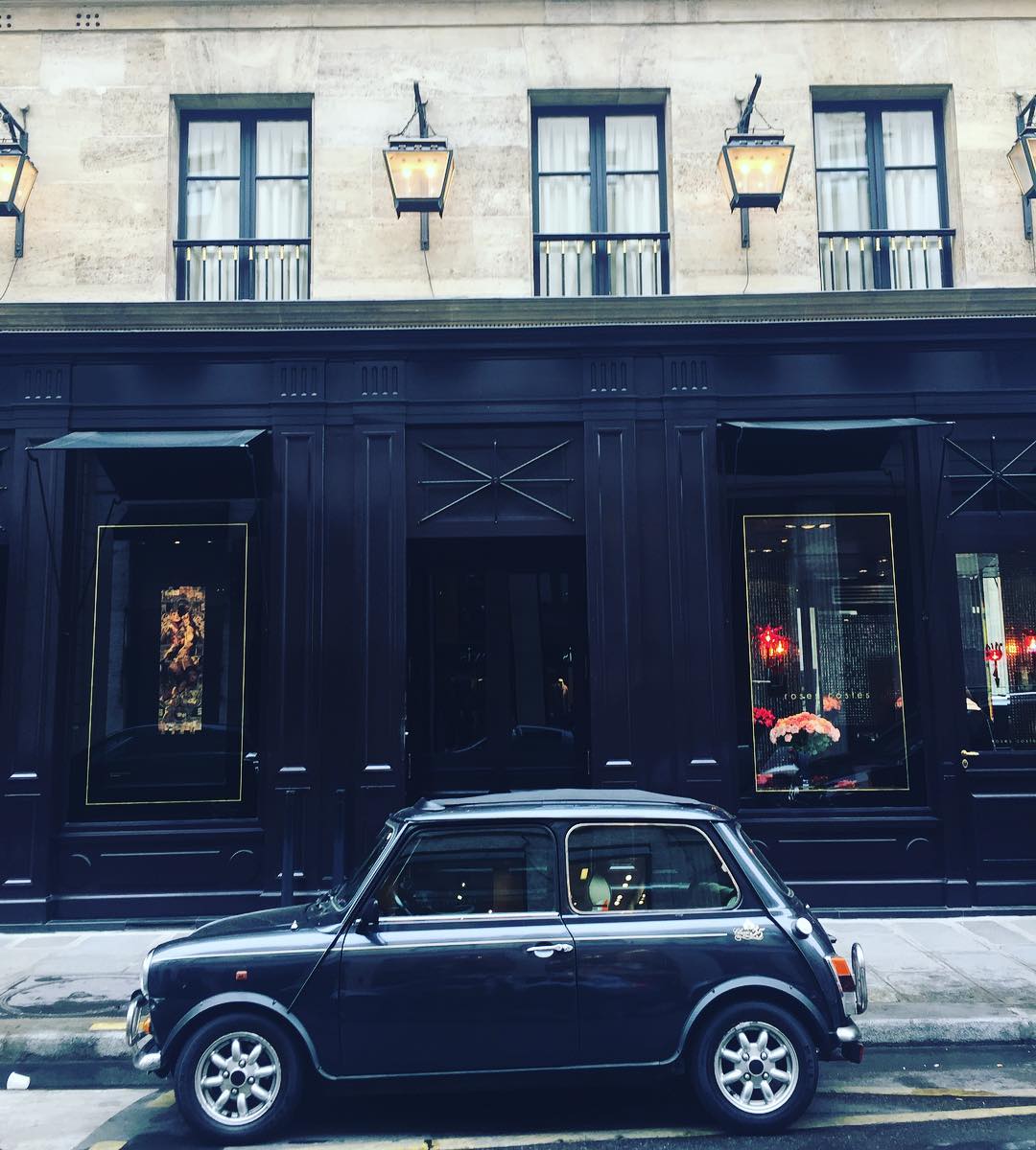 A #ClassicMini in the streets of #Paris. Shot by godsavethemeacocks. #streetstyle
