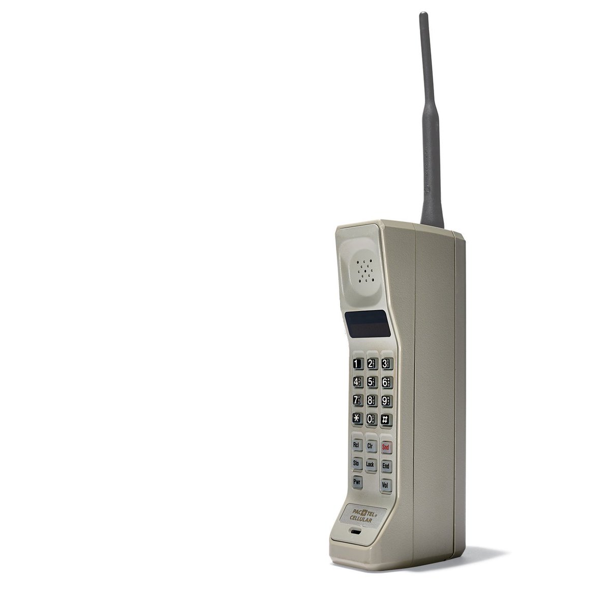 Le premier téléphone portable de l'histoire, le Motorola Dyna-Tac 8000X -  Le téléphone mobile a 40 ans, non mais allô