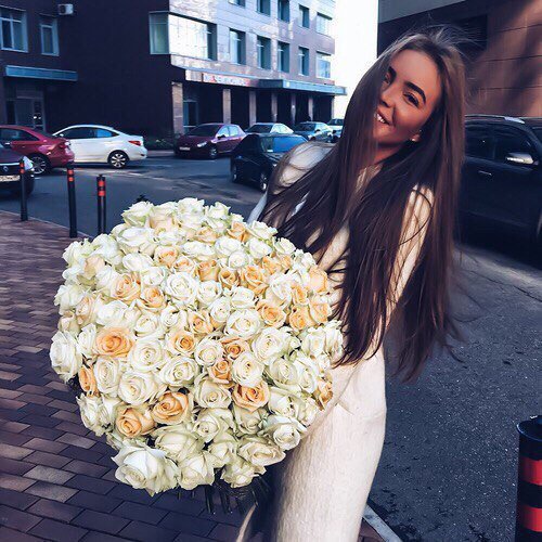 SunroseComUa's tweet image. Букет🌹 на заказ – простейший способ, ⏰, сделать сюрприз для близкого человека, наполнить его день радостью и хорошим настроением.