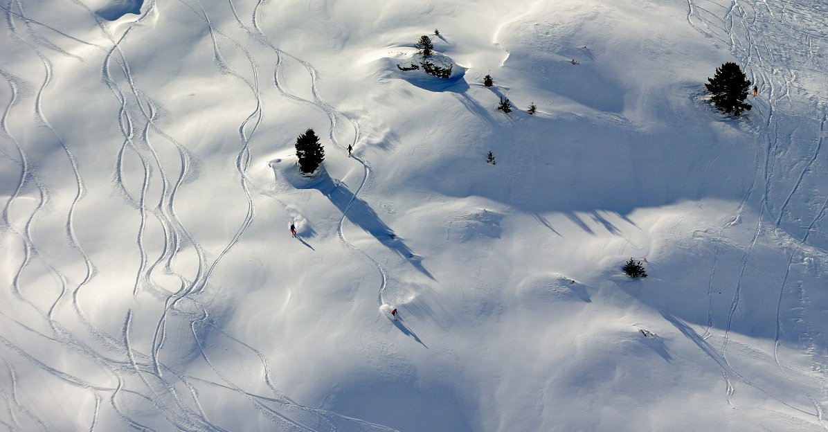 npyski's tweet photo. Le @grandtourmalet @gdtourmaletski recherche un(e) Community Manager / Régulateur exploitation : https://t.co/PnvUkBgERD
#job #emploi #cm https://t.co/Nz365evgLK