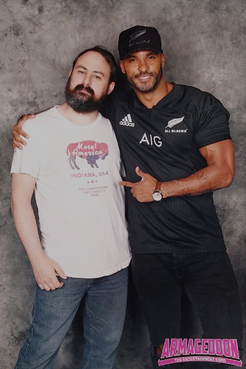 jcarppe's tweet photo. Wonderful to meet @MrRickyWhittle at @Armageddonexpo today -- super friendly and clearly excited to be there. Was a fan of the shirt too! https://t.co/71hl2S23mF