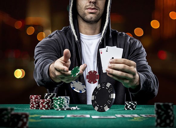 SpratlingChris's tweet photo. Keeping calm under #pressure to fold and staying true to your end game #strategy?
How #business is like #poker
https://t.co/CsFKvH9HQs https://t.co/1jS2ryZnYV