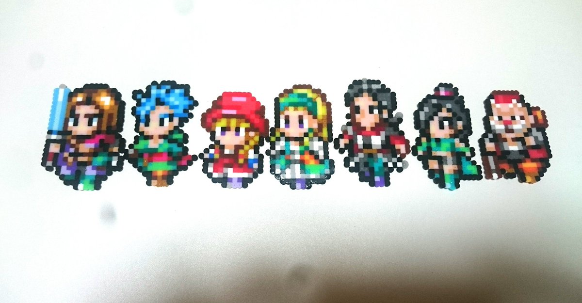 ピコ柱 ピコの呼吸 בטוויטר アイロンビーズでドット絵ドラクエ１１キャラ やっとこさ全員出来ました そのうち正面verも作ろうかな そしたら八人目さんも作れるかも Dq11