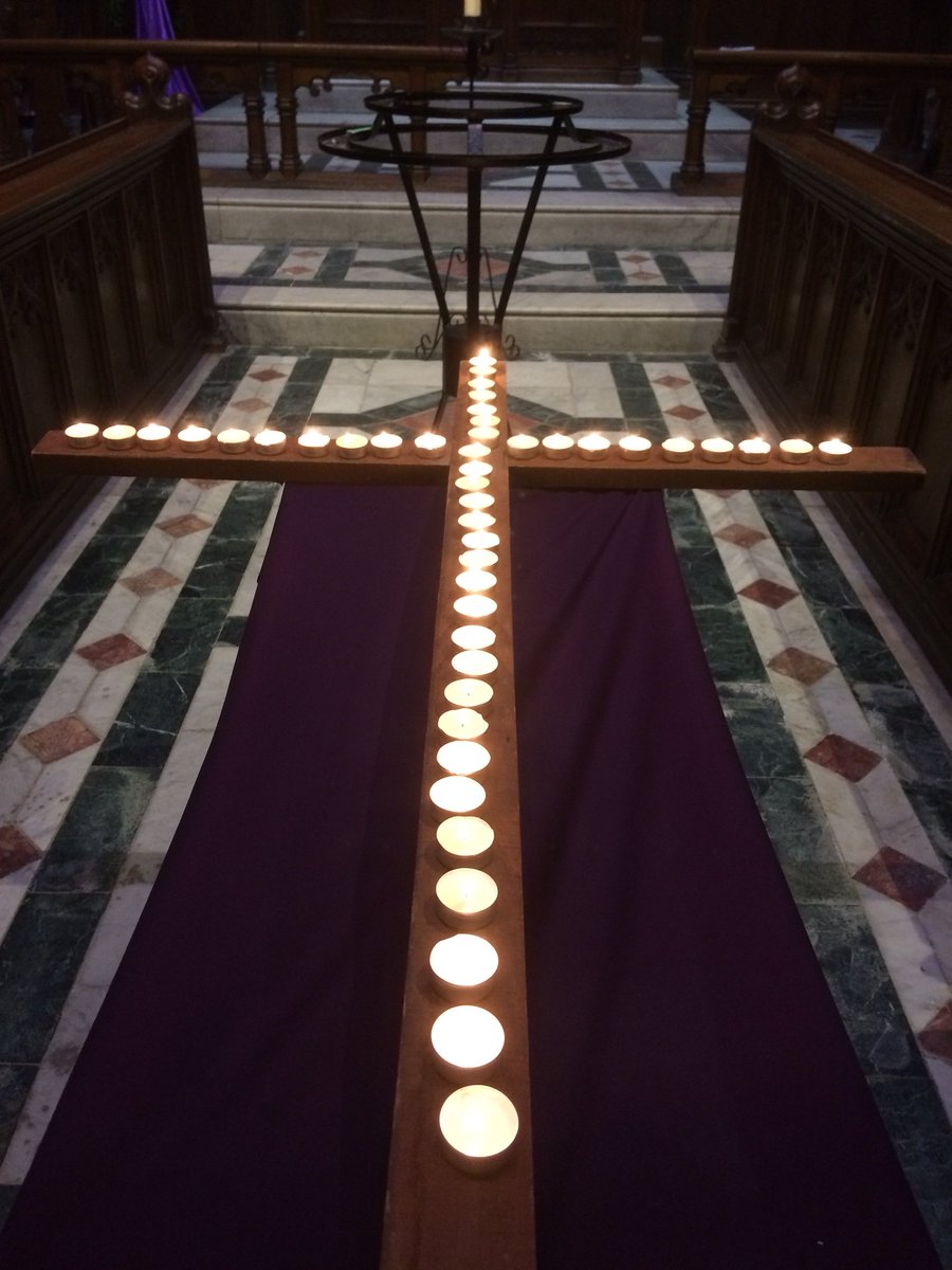 RadcliffeParish's tweet photo. All Souls’ Service this Sunday at 4.30pm @Radcliffe Parish Church to remember those we know + love who’ve died. Hour to pray + give thanks. https://t.co/GSXWzPnM9i