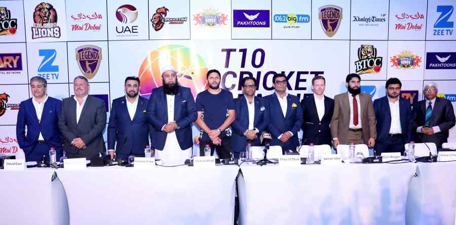 IPLinsider's tweet photo. After #IPL Sehwag To Play in #T10 cricket League in December.
Read Full Story- https://t.co/9rDuHBpFDI https://t.co/E4l1UiyFct