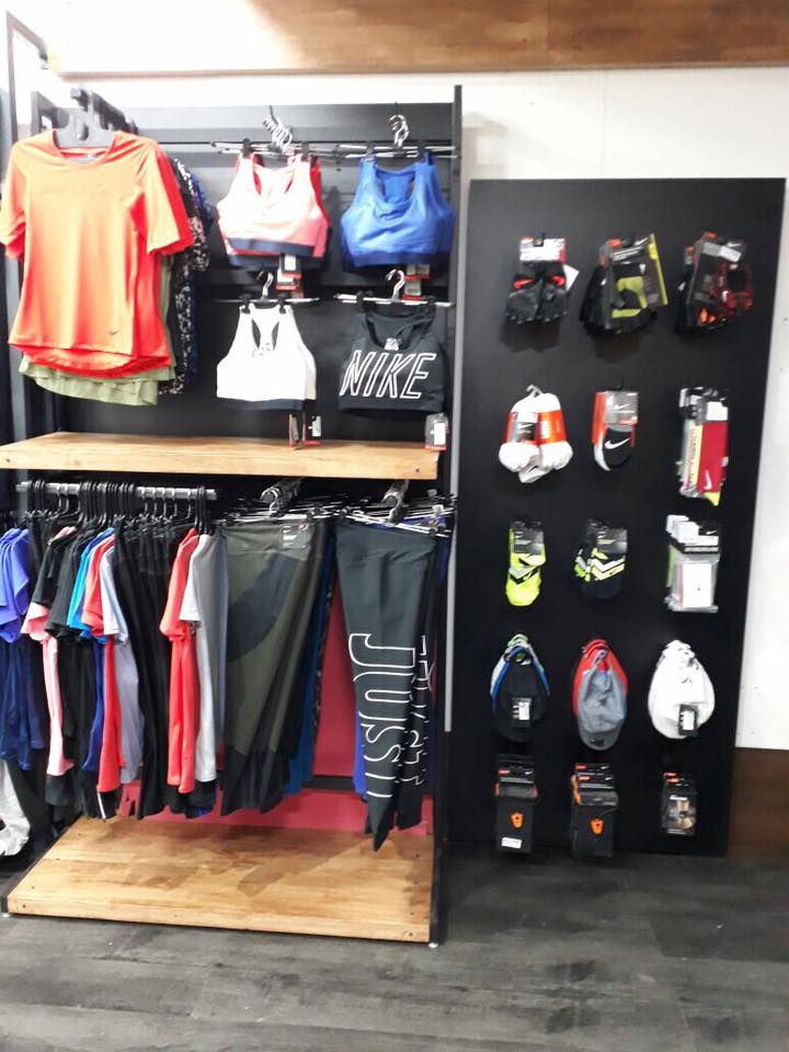 nike factory outlet dadar