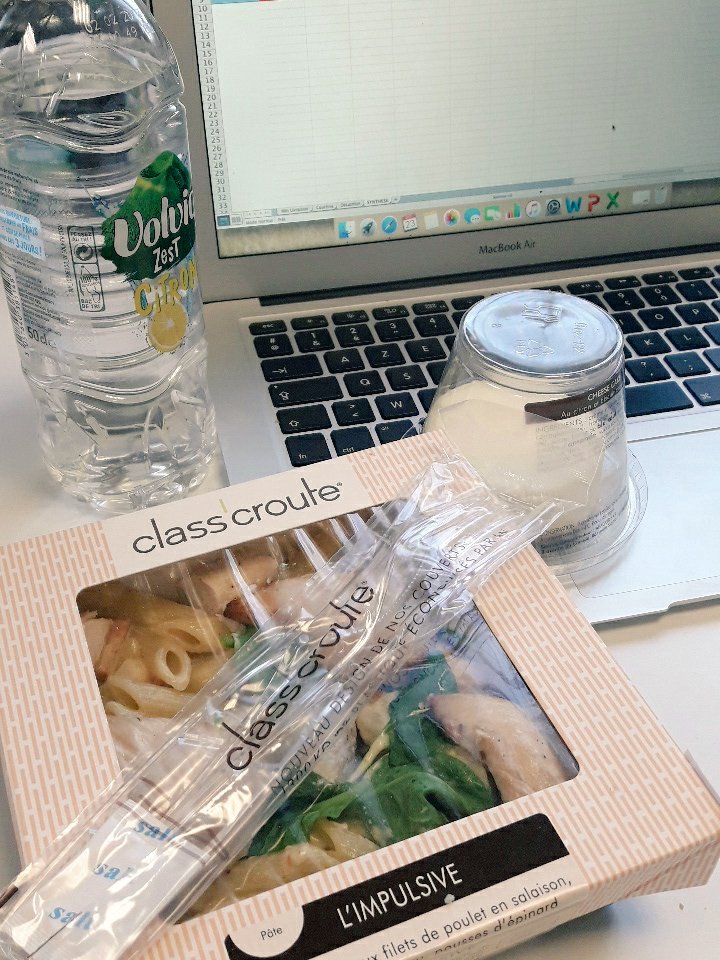 lauramercierpro's tweet photo. @class_croute #impulsive #cheesecake #MondayMotivation https://t.co/4rO29JHedC