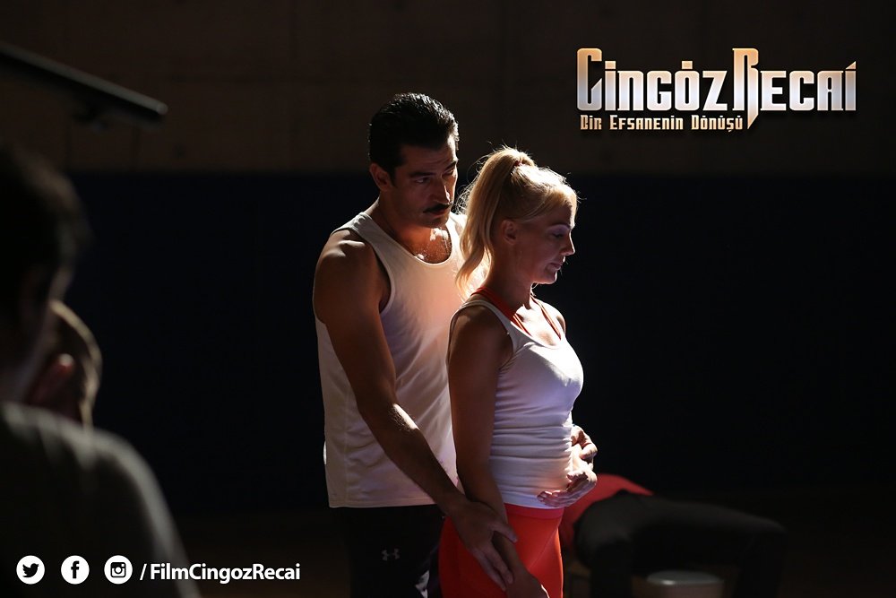 FilmCingozRecai's tweet photo. #CingözRecai ve Göze'nin işbirliği başarılı olacak mı? Cingöz Recai Sinemalarda! #Kenanİmirzalıoğlu #MeryemUzerli #ContentTurkey https://t.co/muab62k0bn