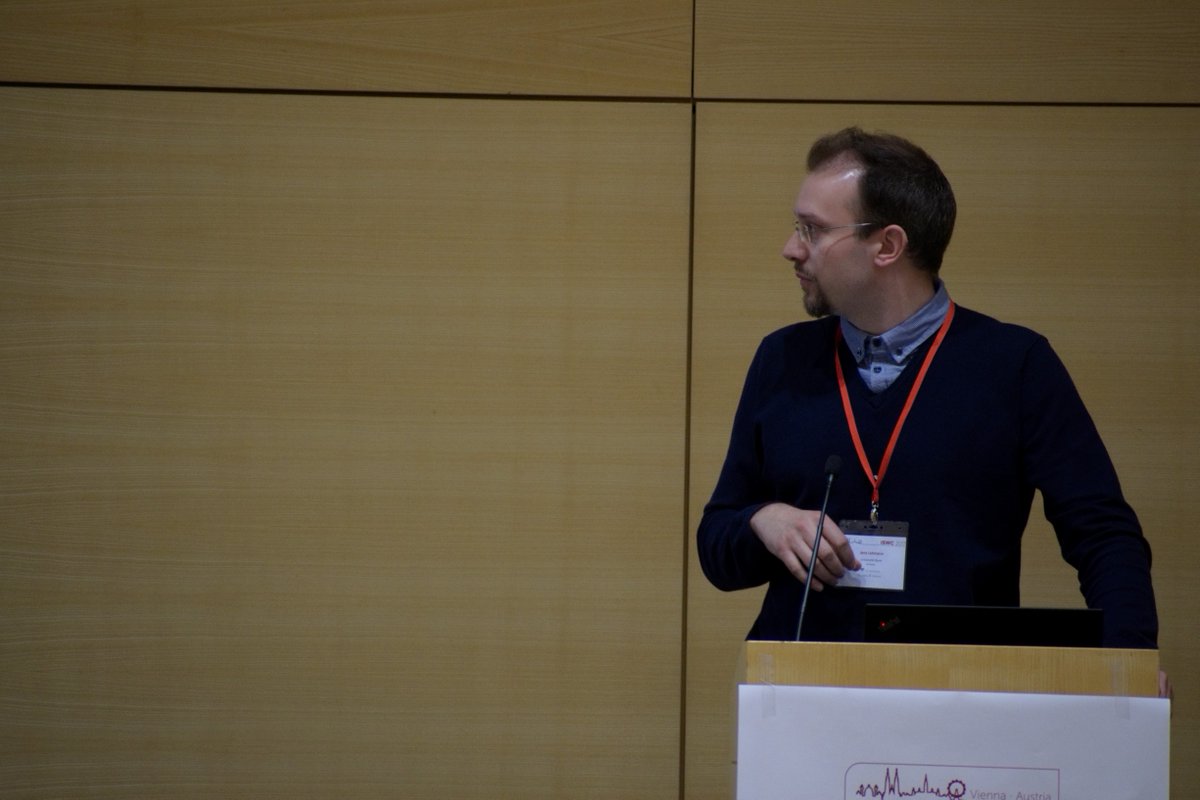 SANSA_Stack's tweet photo. Prof. Jens Lehmann (@JLehmann82 ) is presenting "Distributed Semantic Analytics using the @SANSA_Stack " #iswc2017 https://t.co/19JQudrxNt https://t.co/lHFbwV7BUN