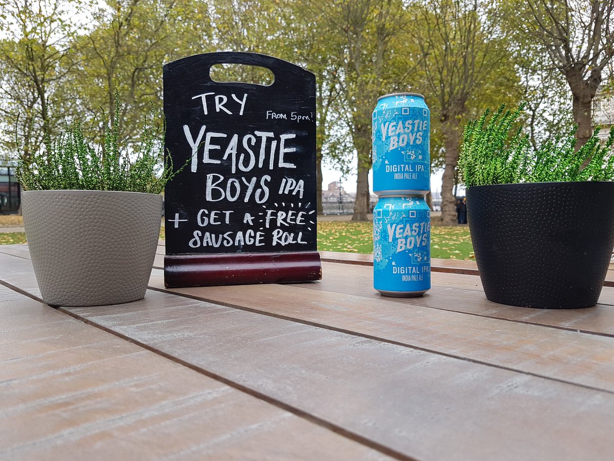 OldBrewery's tweet photo. We've got a Monday treat for you!
With every Yeastie Boys Digital IPA you buy after 5pm, you get a free sausage roll! #tghe #Greenwich #food https://t.co/RAwoPemH7H