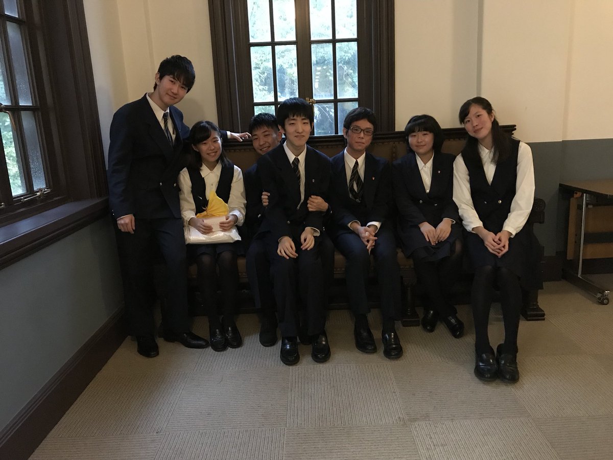 石黒 龍一 Ryuichi Ishiguro 昨日の招待演奏会で 田中のピアノクインテットを再演しました 合わせも楽しくて勉強になったし 本番になって みんな練習でやってきたこと忘れてめっちゃ自由な演奏をするあたり最高 驚いたのはスタッフの方々で タクシー