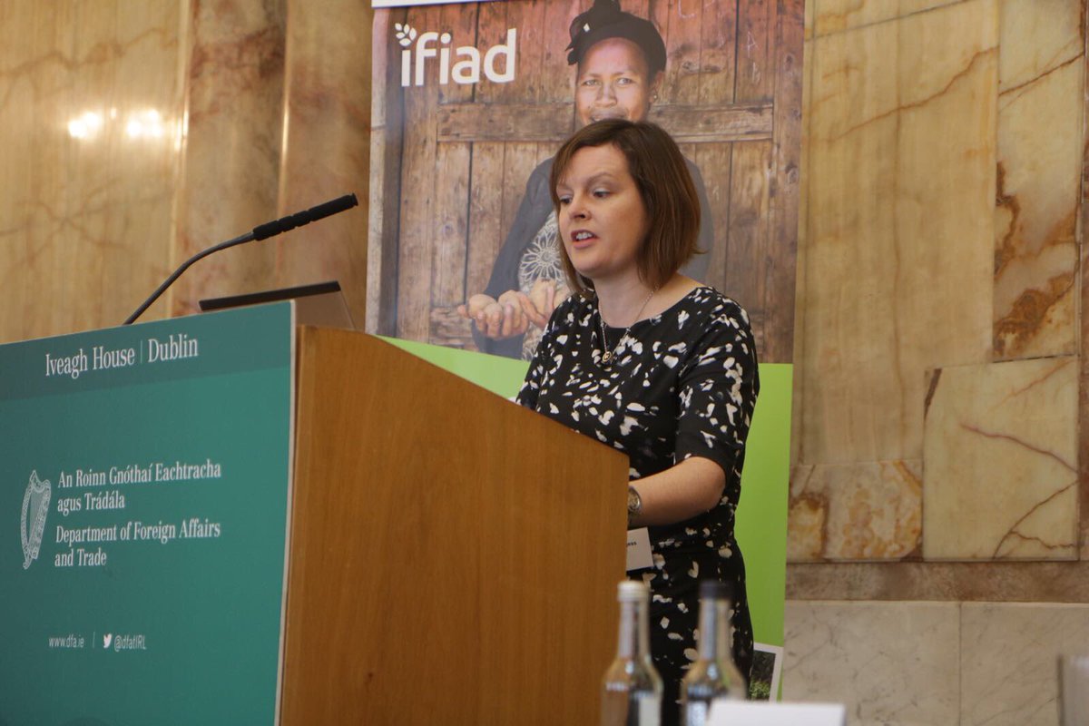 selfhelpafrica's tweet photo. Kaye Burgess @teagasc: General consensus: unnecessary use of antibiotics in animals is a significant concern for human health #IFIAD17 https://t.co/RkGloPNdVp