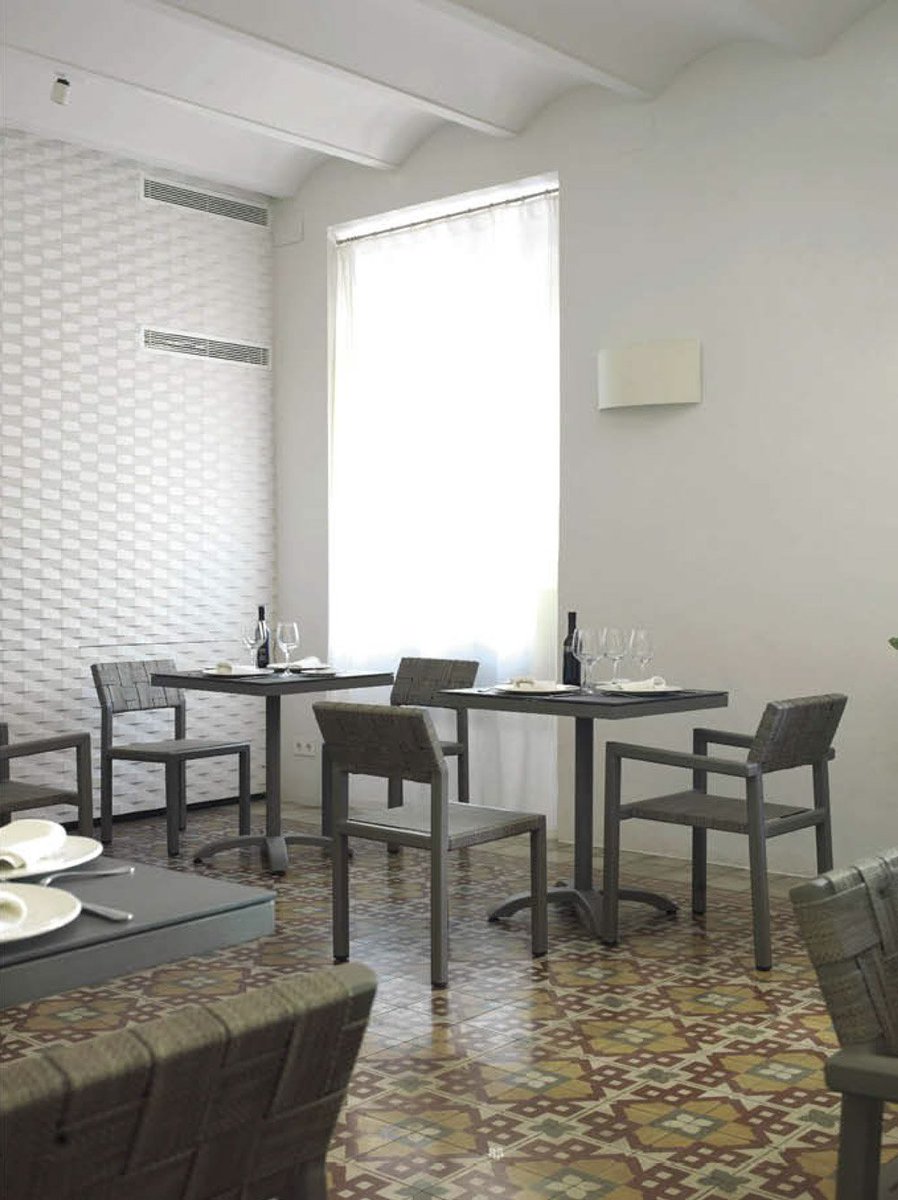 Gabar_SL's tweet photo. Nuestro mobiliario es elegante, rústico o moderno, te ofrecemos lo que necesitas ya sea para una casa, un piso o incluso tu negocio https://t.co/mAML2plDE0