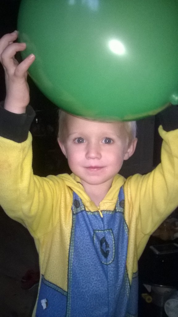 dixonpickup's tweet photo. Growing up fast xx https://t.co/diQEsDOjry