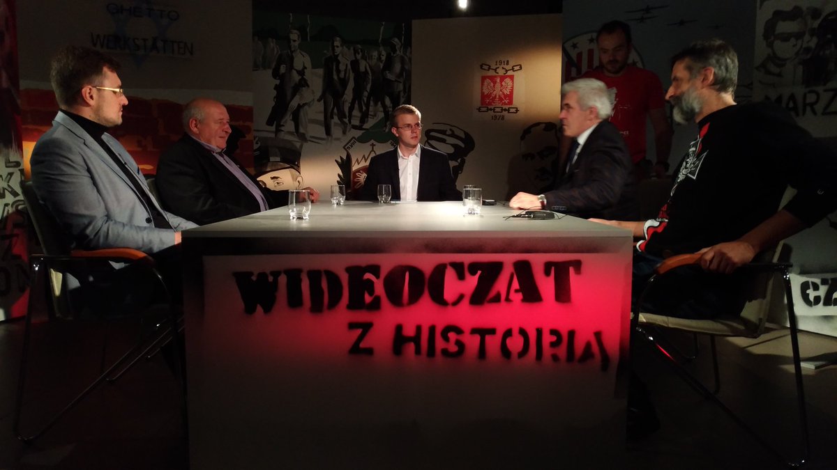 Wideo czat z historia. Zapraszamy. Zaczynamy o 13.00.  
youtube.com/watch?v=1PFxwY…