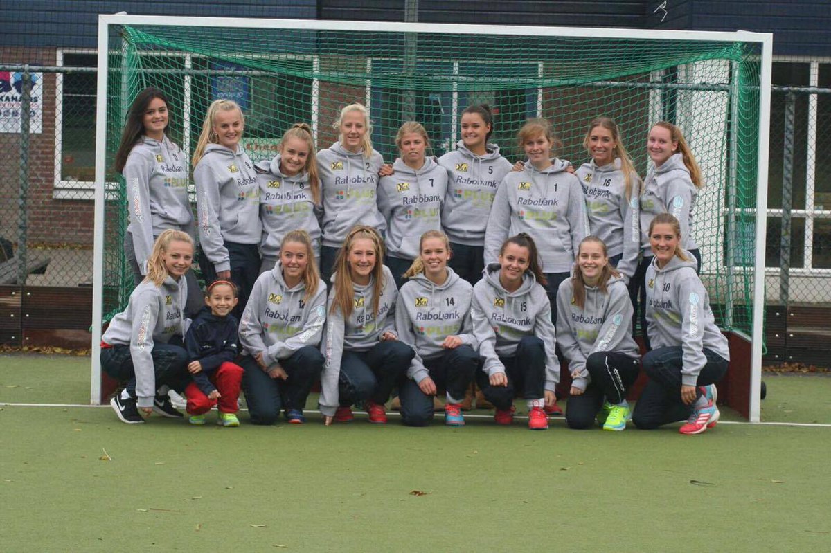 ixolution's tweet image. IXOLUTION sponsort HC Voorne Dames 1: bit.ly/2yJ4Xo0