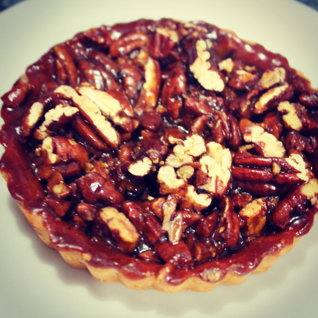 jacomienel's tweet photo. #pecanpie my favorite dish in the whole world🌍 #simplynutritious #goodfood #fortheloveoffood #treatyoself https://t.co/lUNWczg8do